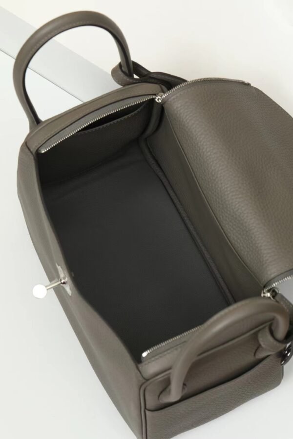 GPC Mode Lindy clemence 0L Medium Grey Silver Hardware 26cm Full Handmade