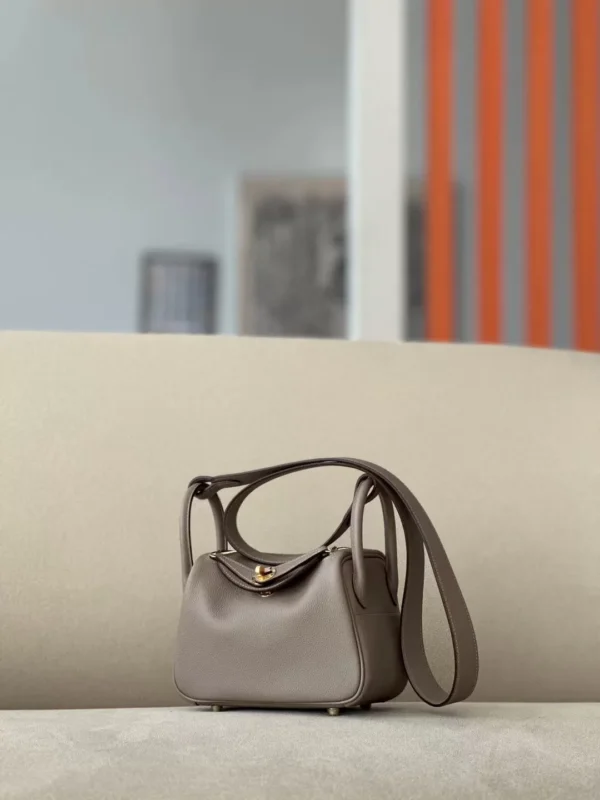 b7a0f4116e07bff-jpg Hermès mini Lindy clemence M8 asphalt grey Silver Hardware 19cm Full Handmade