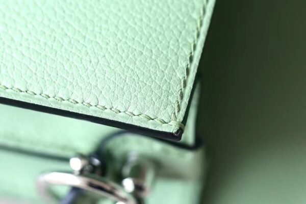 ba1e23ae2ffc561-1 Hermès Roulis evercolor 31 Avocado green Silver Hardware 19cm Full Handmade