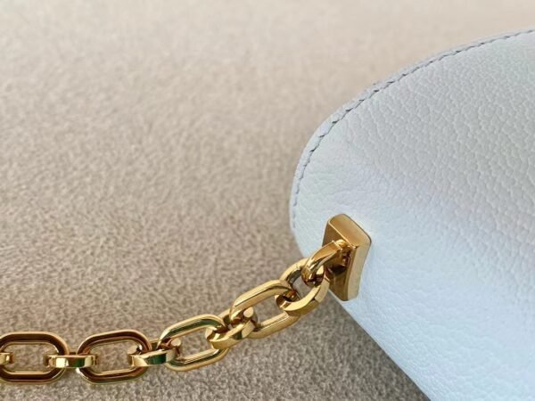 bb00685a4384421 Hermès Verrou chain Chevre Light Blue Gold Hardware 17cm Full Handmade