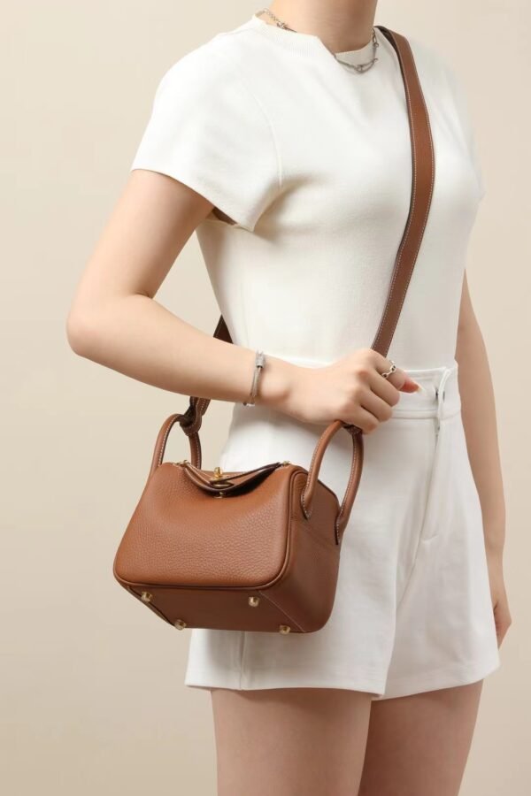 be34426d4a845ee GPC Mode Lindy clemence Leather CK37 Golden Brown Gold Hardware 19cm Full Handmade