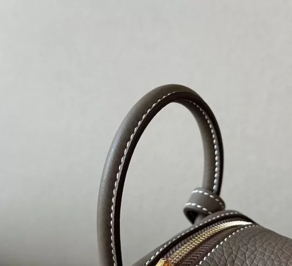bece6f58d9cd3ab-jpg Hermès Mini Lindy clemence CK18 Etoupe Grey Gold Hardware 19cm Full Handmade