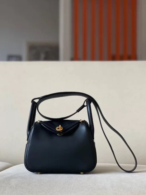 Hermès Mini Lindy Swift CK89 Black Gold Hardware 19cm Full Handmade