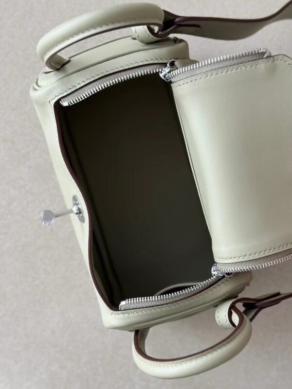 c936dbf93ab4350 GPC Mode Mini Lindy swift 8Q Beige apricot Silver Hardware 19cm Full Handmade