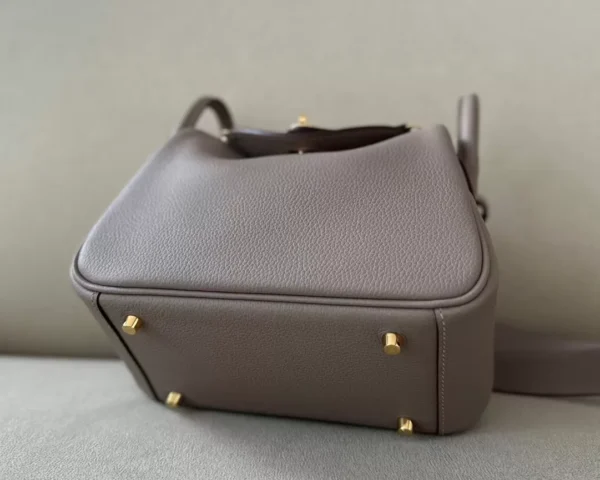 d5f49b0638b642c-jpg Hermès mini Lindy clemence M8 asphalt grey Silver Hardware 19cm Full Handmade