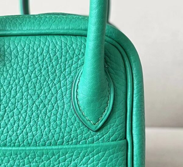 Hermes Mini Lindy clemence Leather 6W Mint green Gold Hardware 19cm Full Handmade