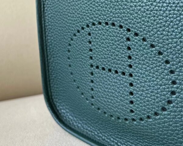 Hermès mini Evelyne TC V0 Deep Green Silver Hardware 17cm Full Handmade