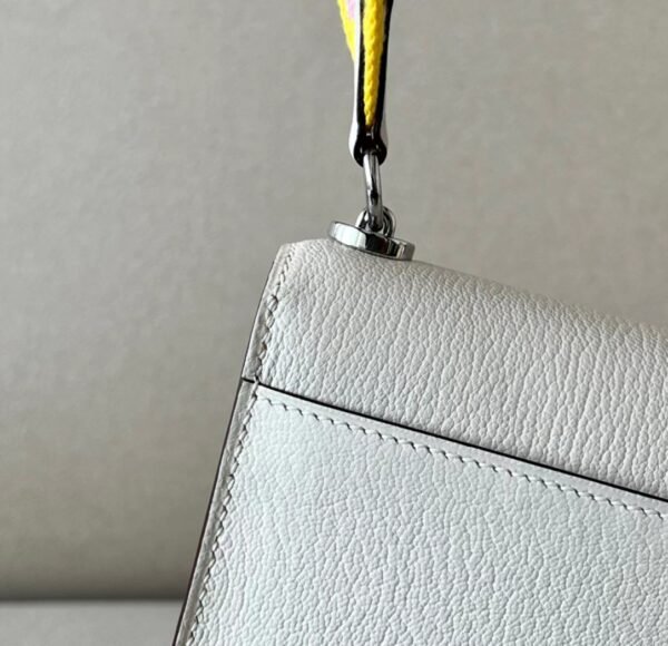 dd4d0602d0dc039 Hermes Verrou chain Chevre I2 Creamy White Silver Hardware 17cm Full Handmade