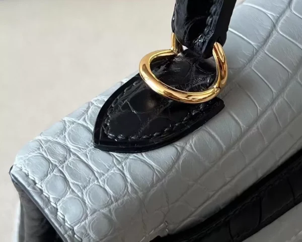 Hermès Kelly Matte Alligator crocodile 80 Pearl grey & CK89 Black Gold Hardware 25cm Full Handmade