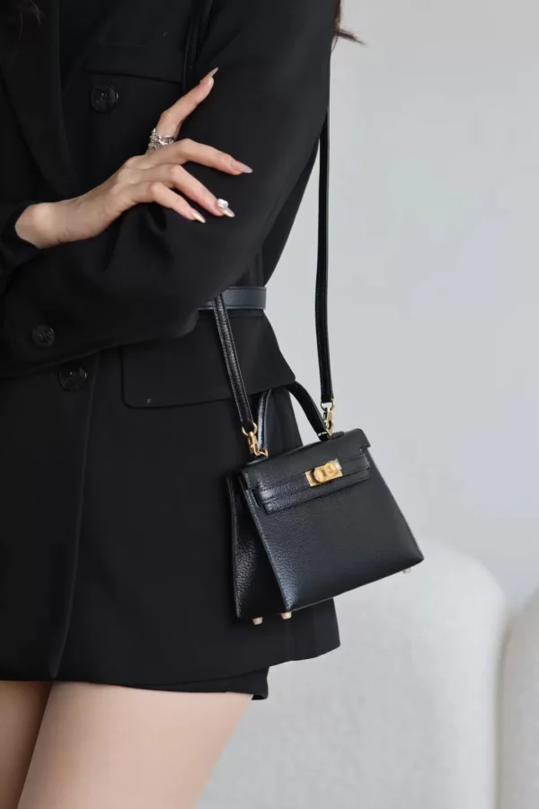 GPC Mode Mini Kelly Chevre CK89 Black Gold Hardware 19cm Full Handmade