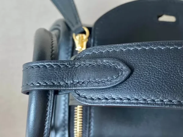 df5d49f3ac88bf0-jpg Hermès Mini Lindy Swift CK89 Black Gold Hardware 19cm Full Handmade
