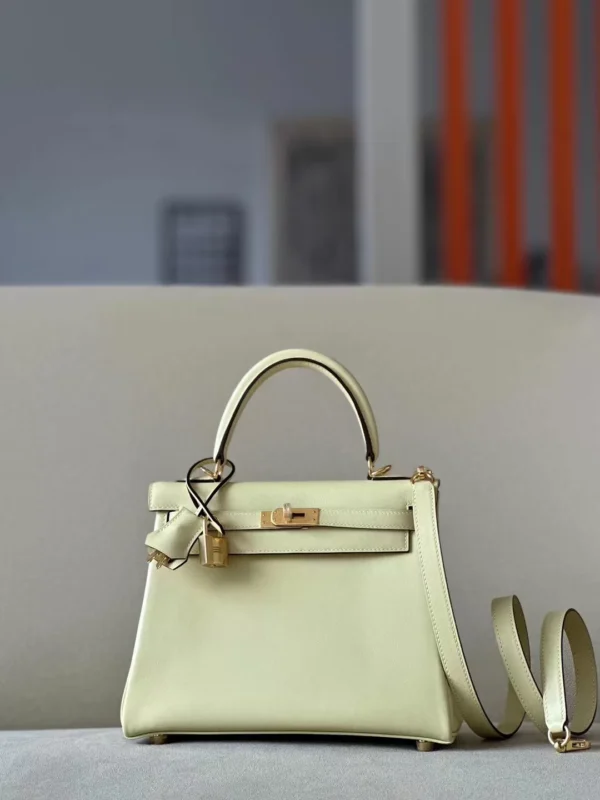 Hermès Kelly Swift 1Z Light Yellow Gold Hardware 25cm Full Handmade