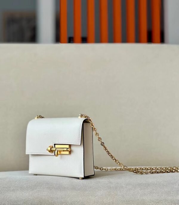 Hermes Verrou chain Chevre Creamy White Gold Hardware 17cm Full Handmade