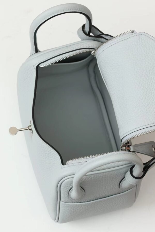 GPC Mode Lindy clemence Leather 08 Light Blue Silver Hardware 19cm Full Handmade