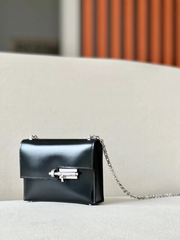 e6468da2675d7e2 Hermes Verrou chain Box Leather CK89 Black Silver Hardware 17cm Full Handmade