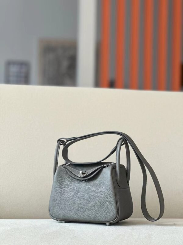 e7ea670b3852bac Hermès mini Lindy TC clemence OL Deep Grey Silver Hardware 19cm Full Handmade