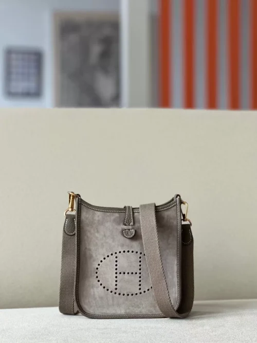 Hermès Evelyne TC & chamois CK18 Etoupe Grey Gold Hardware 17cm Full Handmade