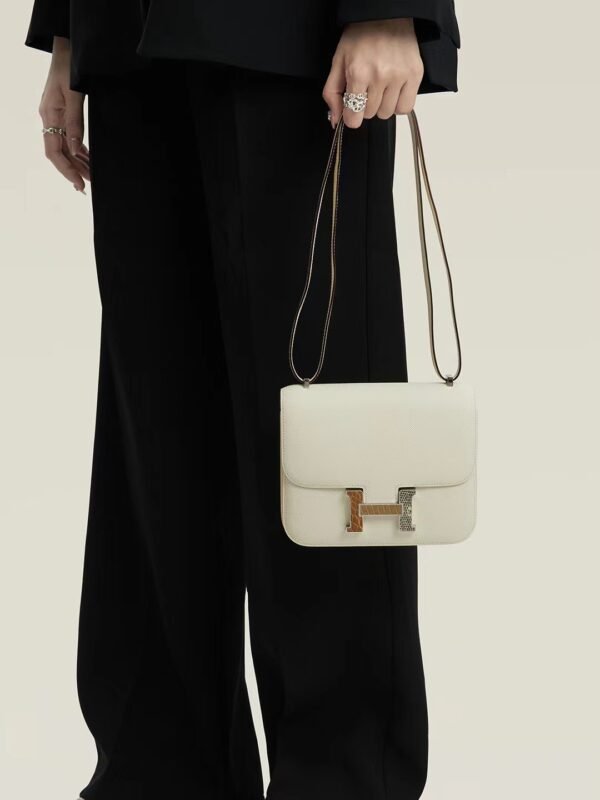 f2d27bf780689e2 GPC Mode CJ19-Constance Epsom Cream white Three-color button Silver Hardware 18cm Full Handmade