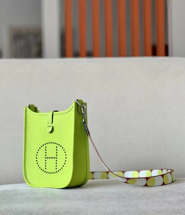 Hermes Evelyne TC Leather Fluorescent green Silver Hardware 17cm Full Handmade