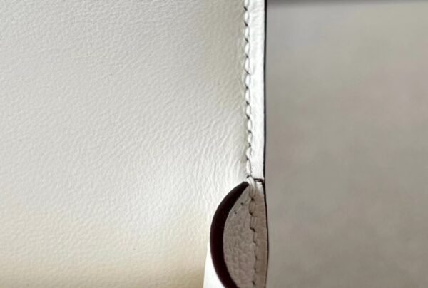 Hermes Verrou chain Chevre Creamy White Gold Hardware 17cm Full Handmade