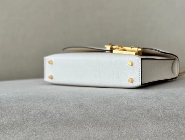 Hermes Verrou chain Chevre Creamy White Gold Hardware 17cm Full Handmade