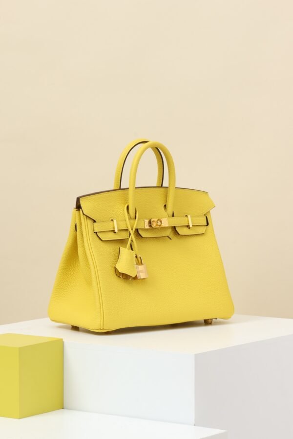 GPC Mode Birkin Togo Leather 9R Lemon yellow Gold Hardware 25cm Full Handmade GPC Mode Birkin Togo Leather 9R Lemon yellow Gold Hardware 25cm Full Handmade