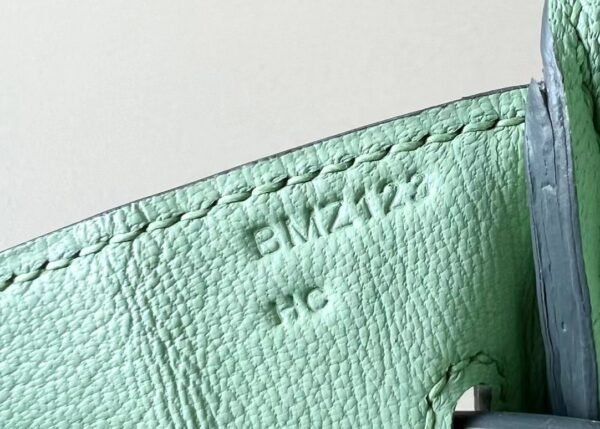 Hermès Birkin Matte Alligator crocodile 6U Mint green Gold Hardware 30cm Full Handmade