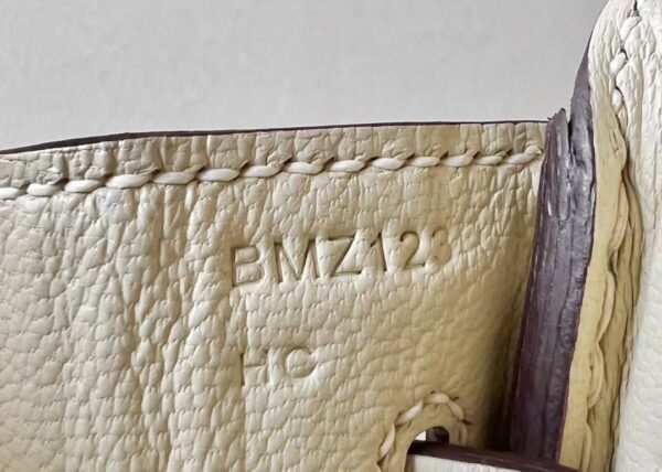 Hermes Birkin Matte Alligator crocodile 2H Kahaki & Y1 vanilla Gold Hardware 25cm Full Handmade