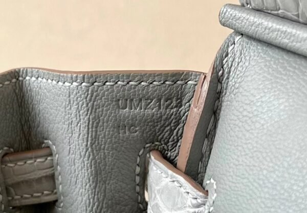 Hermes Birkin Matte Alligator crocodile 80 Pearl grey Silver Hardware 25cm Full Handmade