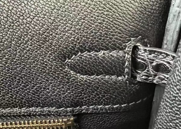 Hermes Birkin Matte Alligator crocodile CK89 Black Gold Hardware 25cm Full Handmade